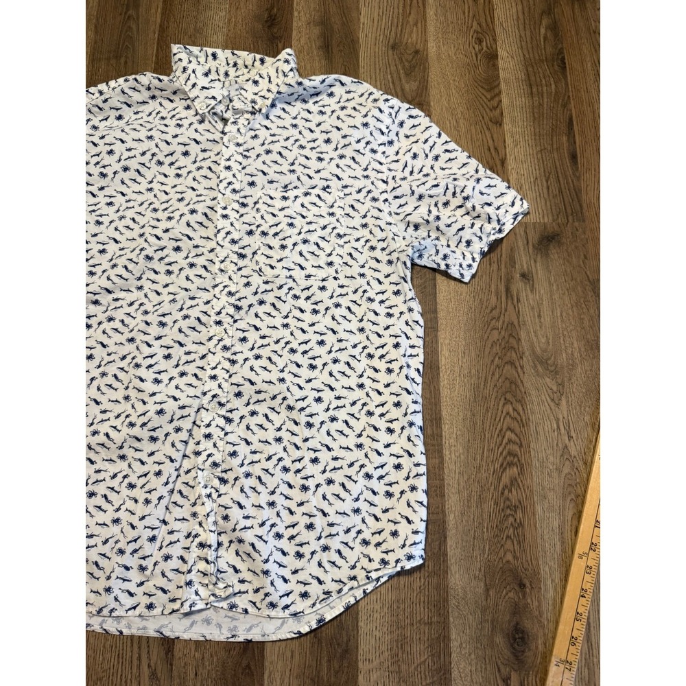 Old Navy Button Down Shirt Mens Large White Blue Scuba Shark Sea Life Excellent - Picture 4 of 11